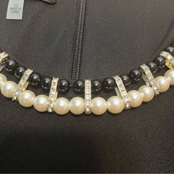 Nine West Black Sleeveless Dress With Pearl Accents at Neckline Size 12 NWT - Picture 7 of 12